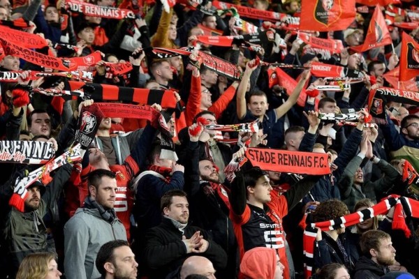 echarpe_solidaire_stade_rennais